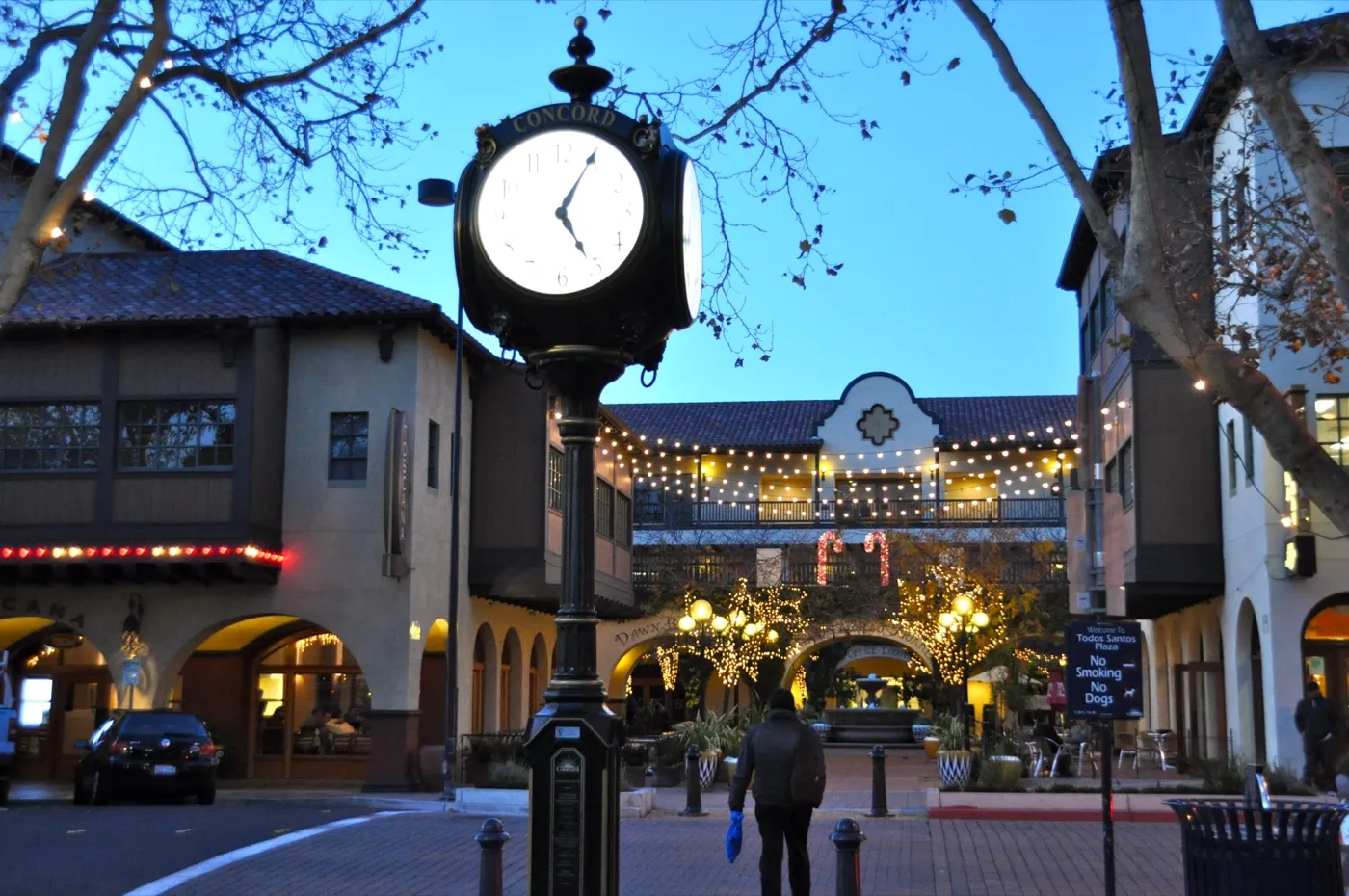 Todos Santos Plaza, the central park and public square in downtown Concord, California