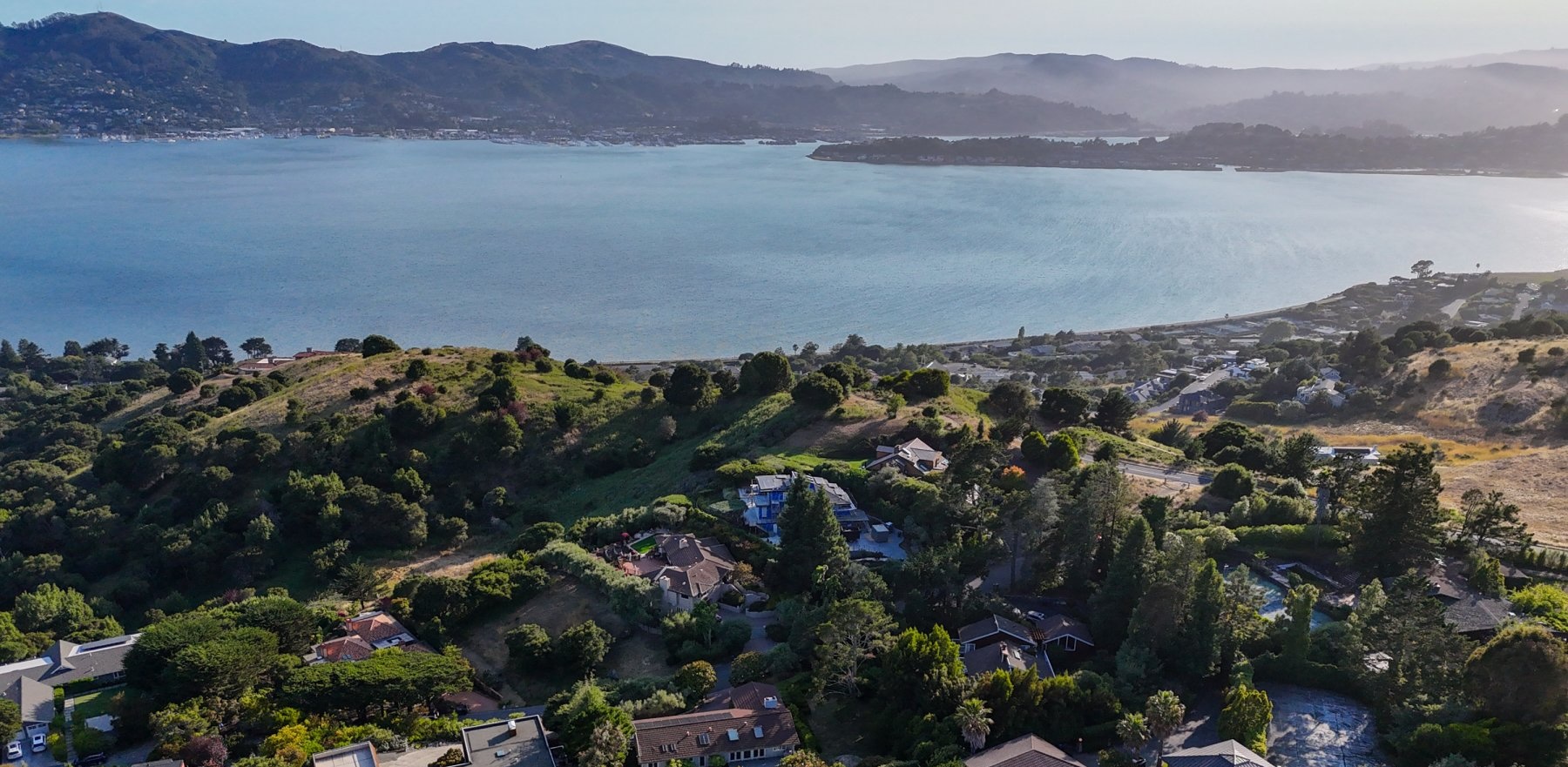 The Tiburon hillside and San Francisco Bay seen from above